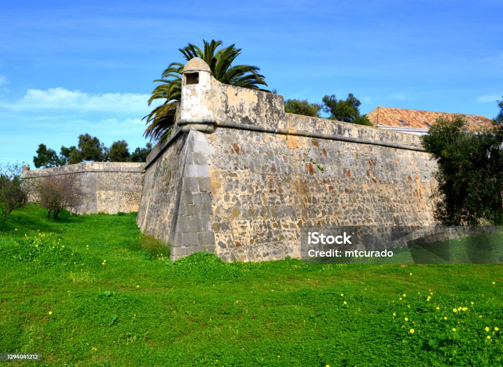 サンジョアンダバラフォートカバナスデタヴィラアルガルヴェポルトガル アルガルヴェのストックフォトや画像を多数ご用意 アルガルヴェ