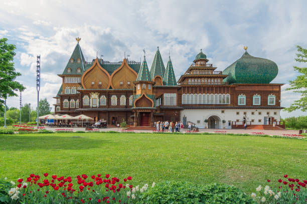 reserva do museu kolomenskoye. câmara do czar alexei mikhailovich. moscou, rússia - kolomenskoye - fotografias e filmes do acervo