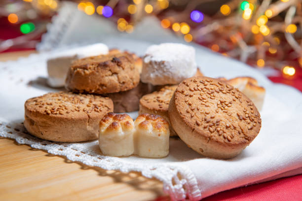 istock Polvorones, Spanish' Christmas sweets 1294123505