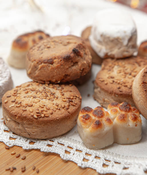 istock Polvorones, Spanish' Christmas sweets 1294123509