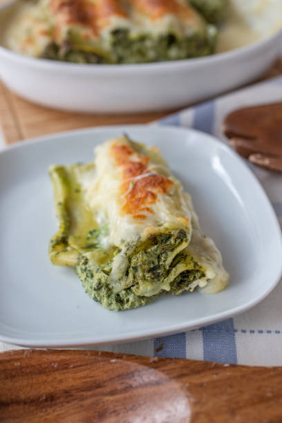 istock ricotta spinach cannelloni 1294128495