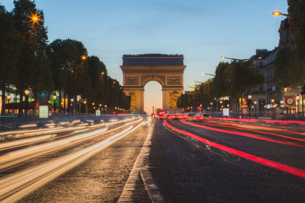 arco del triunfo. parís, francia - arc de triomphe du carrousel fotografías e imágenes de stock