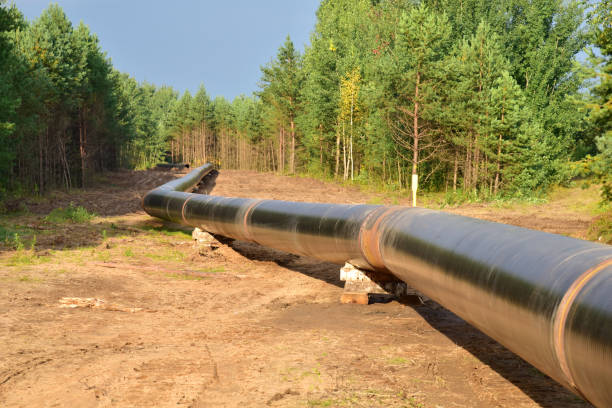 istock Natural gas pipeline construction 1294185008