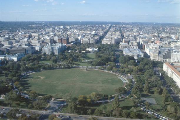 istock The Ellipse, Washington DC 1294186283