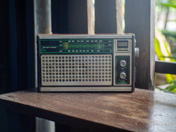 istock An old radio on a wooden table 1294227730
