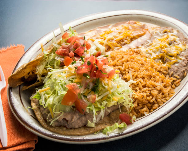 istock Mexican Street Tacos 1294351831