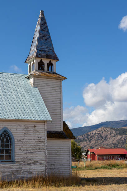 istock abandoned church in rural British Columbia 1294364387