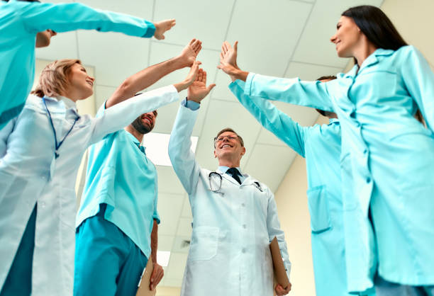 istock Doctor team. Medicine. 1294409496