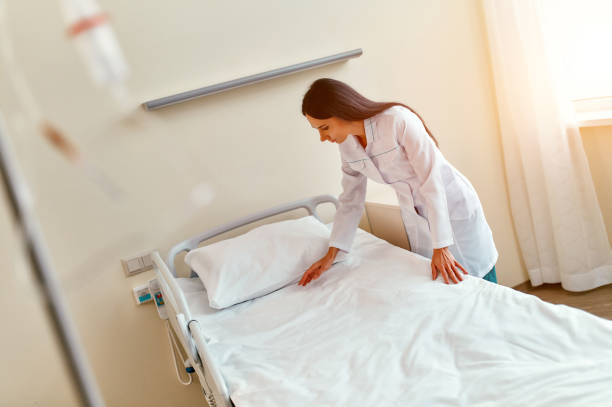 istock Doctor team. Medicine. 1294409875