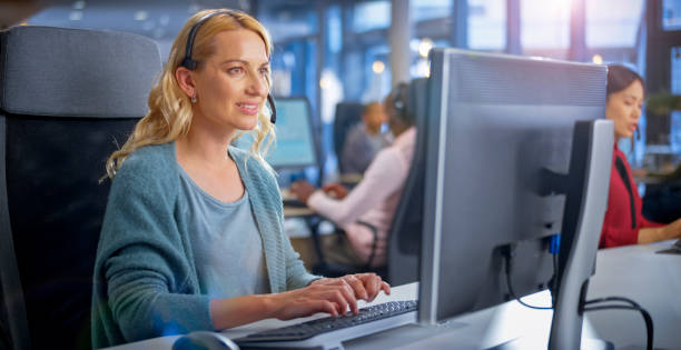 istock Woman working in call centre 1294415903