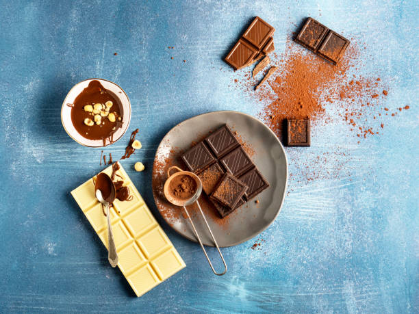 Chocolate, Set of dark chocolate pieces, White chocolate,