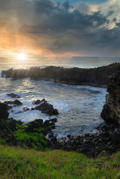 istock Ana Kai Tangata cave bay sunset 1294460456