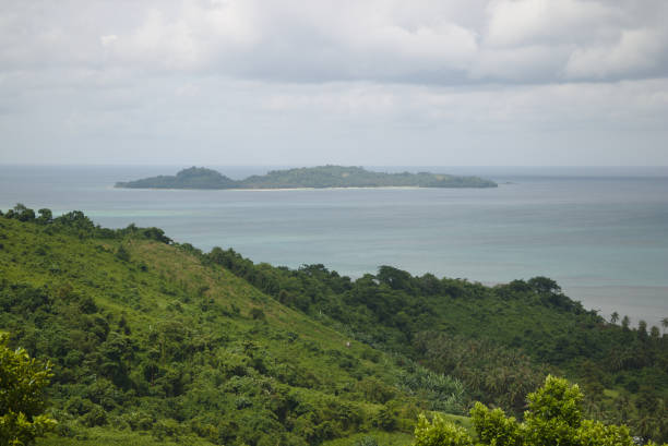 istock The green north of Palawan 1294477074