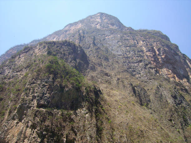 istock Sumidero canyon walls, Chiapas, Mexico 1294477093