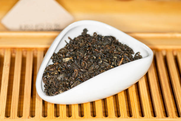 istock Chinese red tea Red Curls (Dianhong Hong Luo) in Tea presentation vessel 1294487767