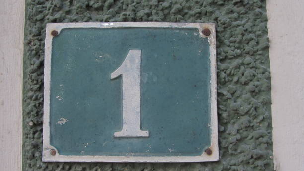 istock the number one, an arabic numeral 1294499691