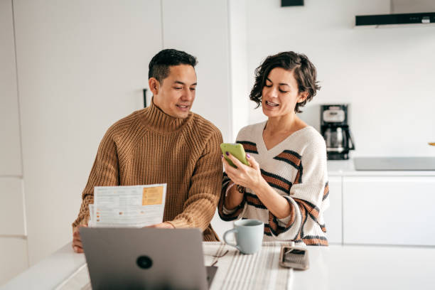 istock Best Joint Checking and Savings Accounts for Couples 1294509748