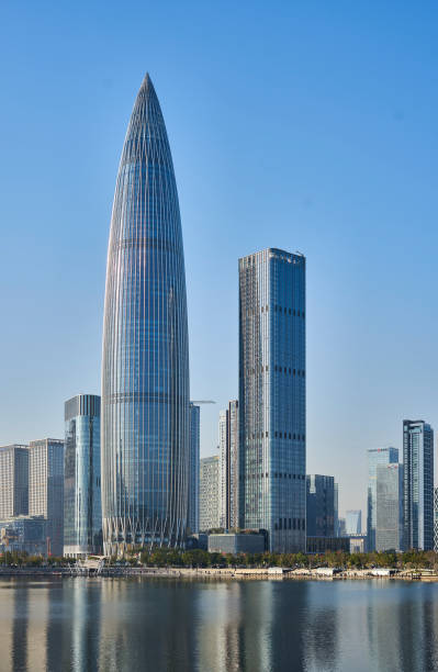 edificios altos de shenzhen - shenzhen fotografías e imágenes de stock