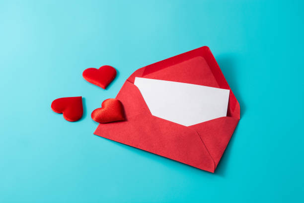 istock Hearts coming out of an red envelope 1294584572