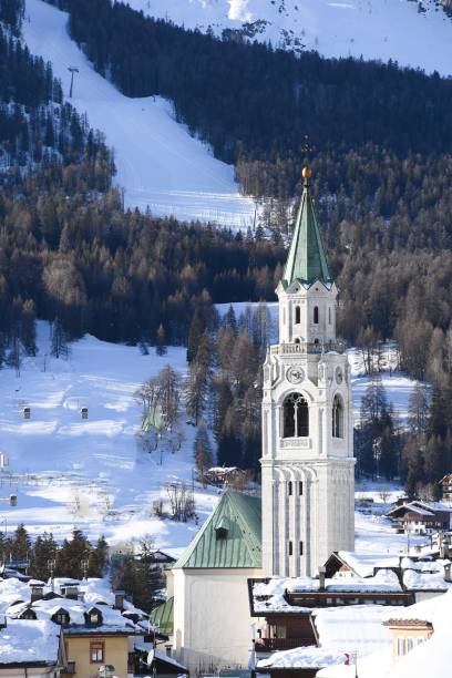 istock CORTINA D'AMPEZZO DOLOMITES ITALY 1294633092