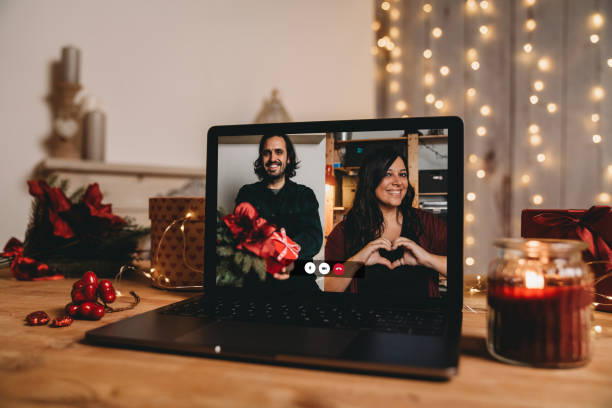 istock Laptop with a videoconference on Valentine's day 1294643026