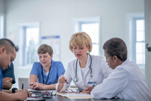 istock Hospital staff meeting 1294710970