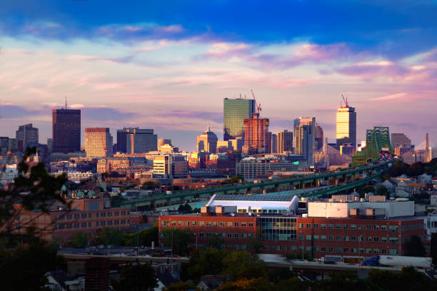 boston city skyline - boston sunset city bridge imagens e fotografias de stock