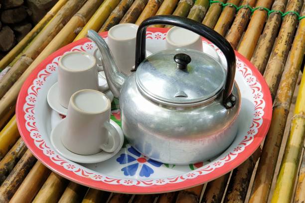 istock Ole Tea Kettle Classic Aluminium Teapot Thai Style 1294752442
