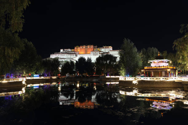 istock The potala palace at night, Tibet 1294794515