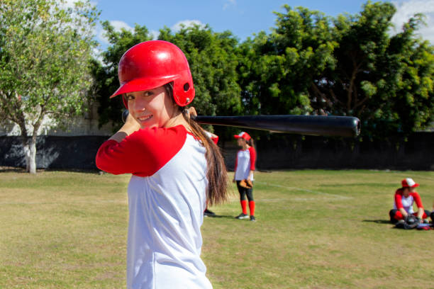 istock Teenage women training 1294924305