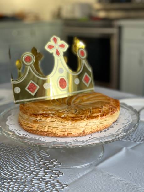 istock King Cake / Galette des Rois 1294949261