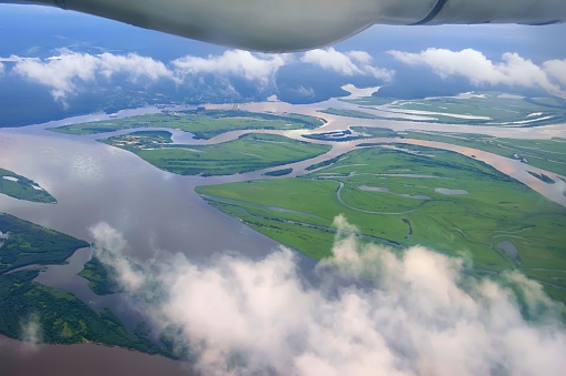 Río Amur y sus canales. Vista desde el avión. photo