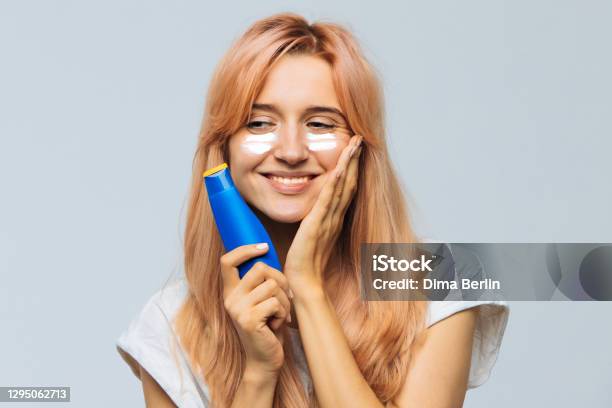 Woman Smiling And Applying Suntan Cream On Face Cheeks With Sun Protection Cream Sunburn Stock Photo - Download Image Now - iStock Woman Smiling And Applying Suntan Cream On Face Cheeks With Sun Protection Cream Sunburn Stock Photo - Download Image Now - iStock