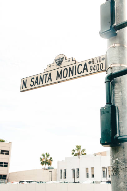 istock Santa Monica sign in California 1295083397