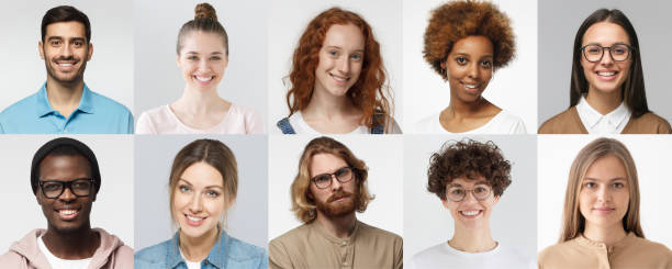 collage de retratos y rostros de grupo multirracial de varios jóvenes sonrientes, buen uso para userpic y foto de perfil. concepto de diversidad - 30 39 años fotos fotografías e imágenes de stock
