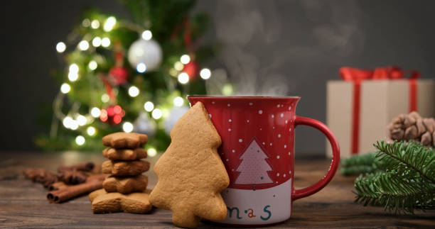 istock Gingerbread cookies and hot chocolate 1295246612