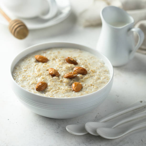 istock Oatmeal porridge 1295299619