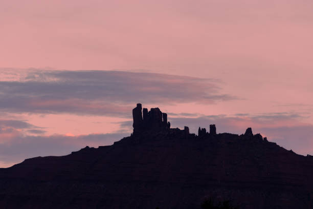 istock Beautiful Utah Desert Sunset 1295326109