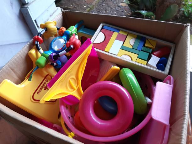istock Tidy up toys 1295385416