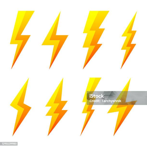 Gelbe Blitzsymbole Isoliert Auf Weißem Hintergrund Blitzsymbol Blitz Einfaches Blitzeinschlagsschild Vektorillustration Stock Vektor Art und mehr Bilder von Gewitterblitz