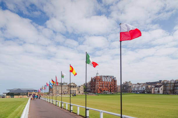 st. andrews links old course, écosse - open photos et images de collection