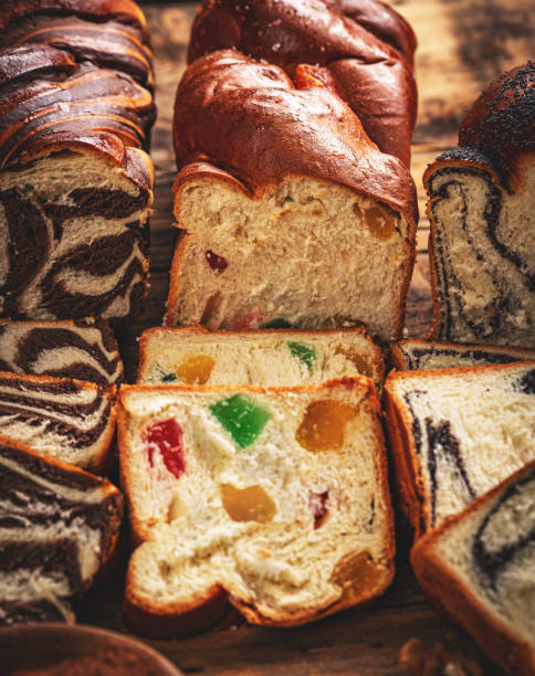 Braided brioche with Turkish delight