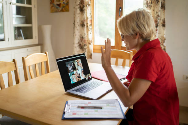 istock Online teaching in time of pandemic 1295701318