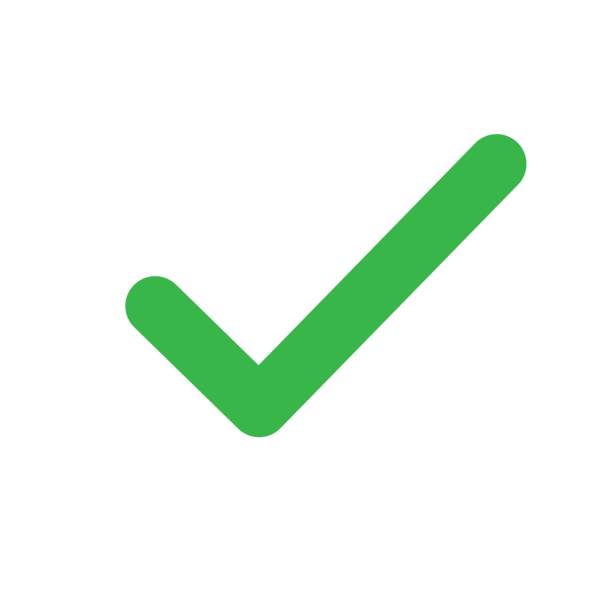 ilustración verde de la lista de verificación sobre fondo blanco - símbolo de visto bueno fotos fotografías e imágenes de stock