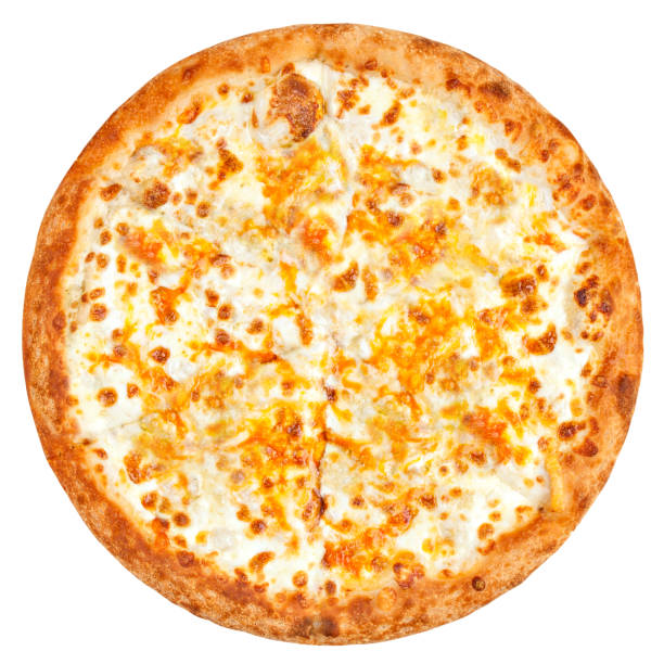 pizza con queso, aislada sobre fondo blanco, ruta de recorte, profundidad de campo completa - cheese pizza fotografías e imágenes de stock