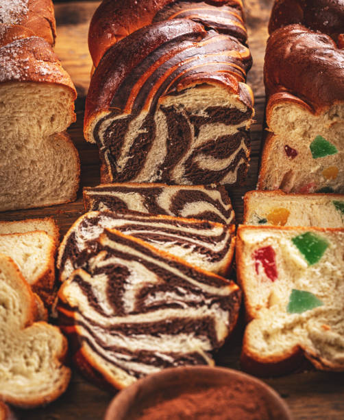 istock Swirl brioche with chocolate 1295774106