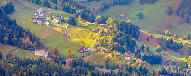 lauterbrunnen valley aerial view, switzerland - jungfrau waterfall tree nature imagens e fotografias de stock