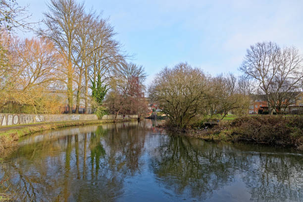 istock River Kennet and Avon Canal - Reading UK 1295805576