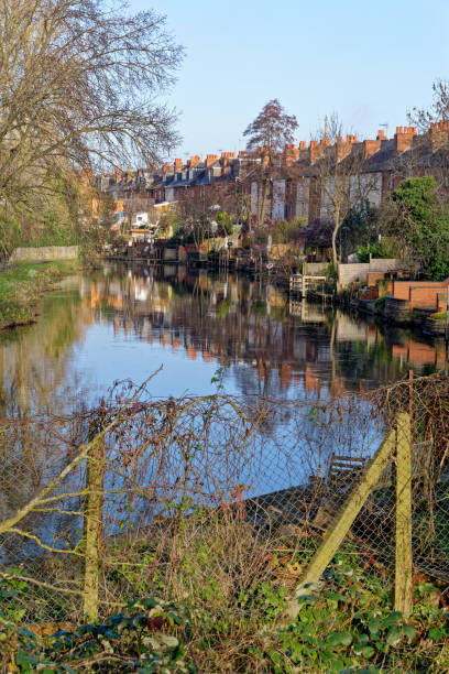 istock River Kennet and Avon Canal - Reading UK 1295805632