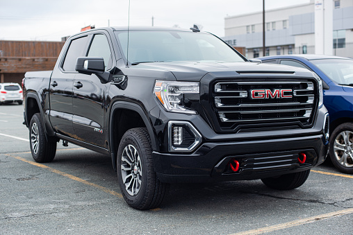 Kokomo - September 22, 2023: GMC Hummer EV Electric Vehicle SUV display. GMC offers the Hummer EV SUV with 830 horsepower and the ability to CrabWalk.